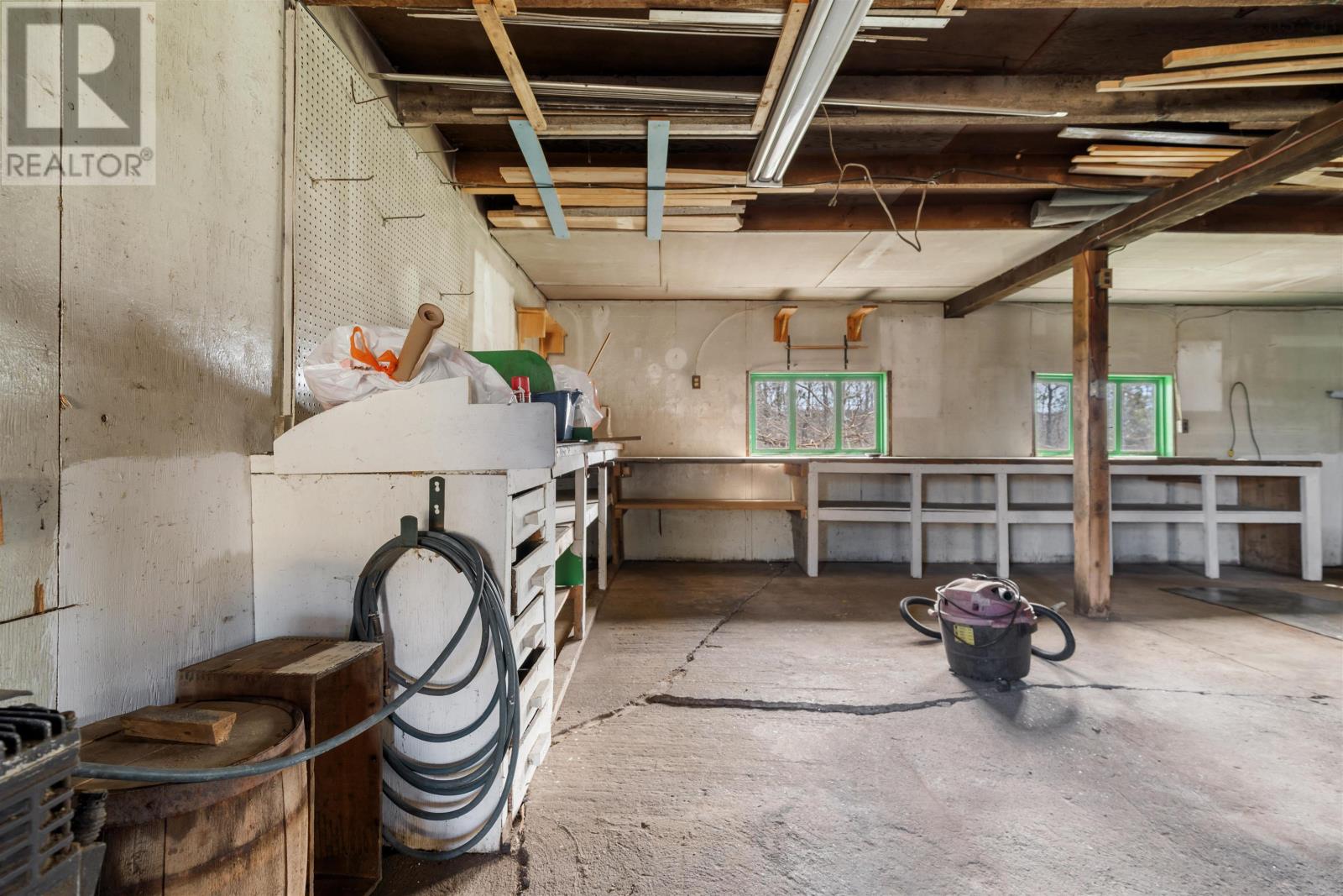 Property 38 of 49 of 4521 Stellarton Trafalgar Road