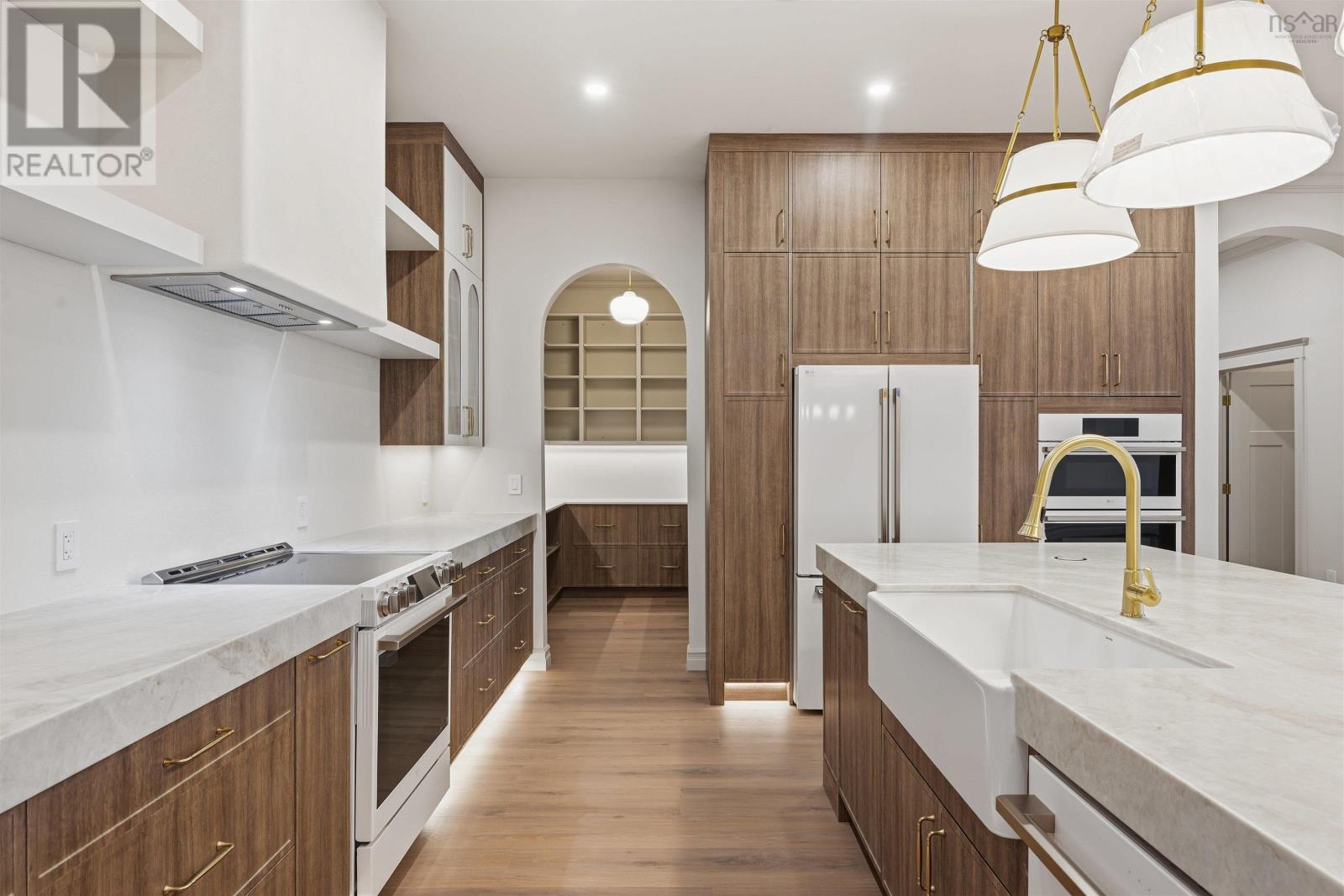 Property 11 of 42 of 35 George Cyril Drive