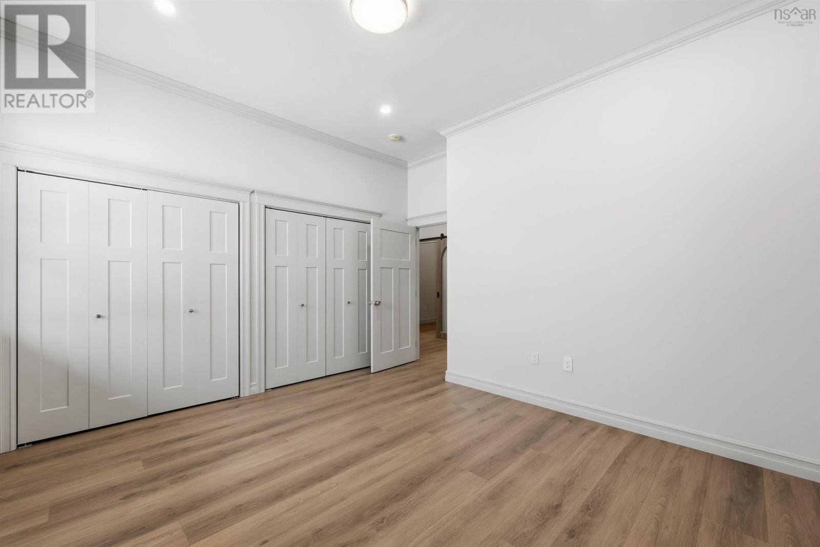 Property 22 of 42 of 35 George Cyril Drive