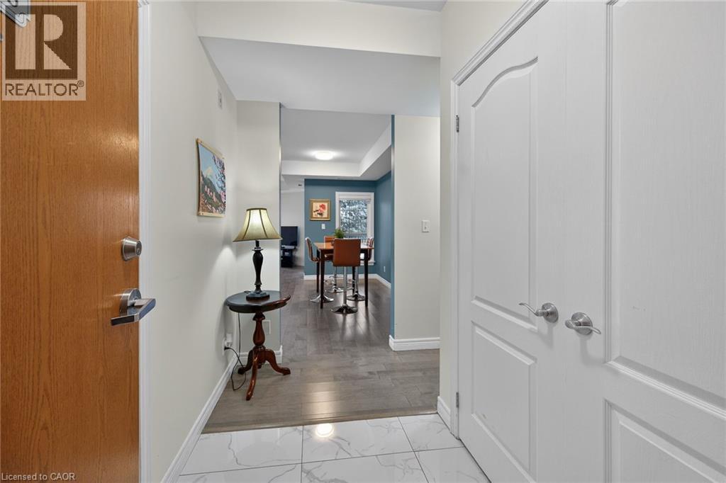 59 CRITZIA Drive Unit# 215, Mount Hope, Ontario, L0R1W0 — Photo 5