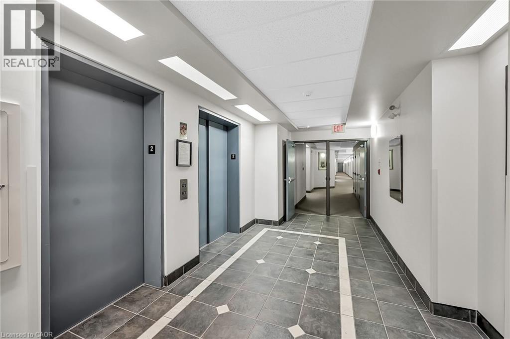 59 CRITZIA Drive Unit# 215, Mount Hope, Ontario, L0R1W0 — Photo 29