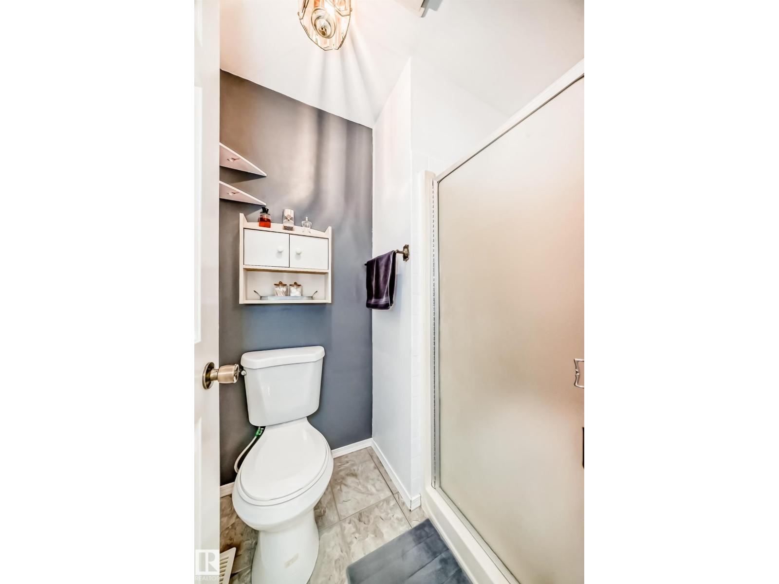 660 VILLAGE DR, Sherwood Park