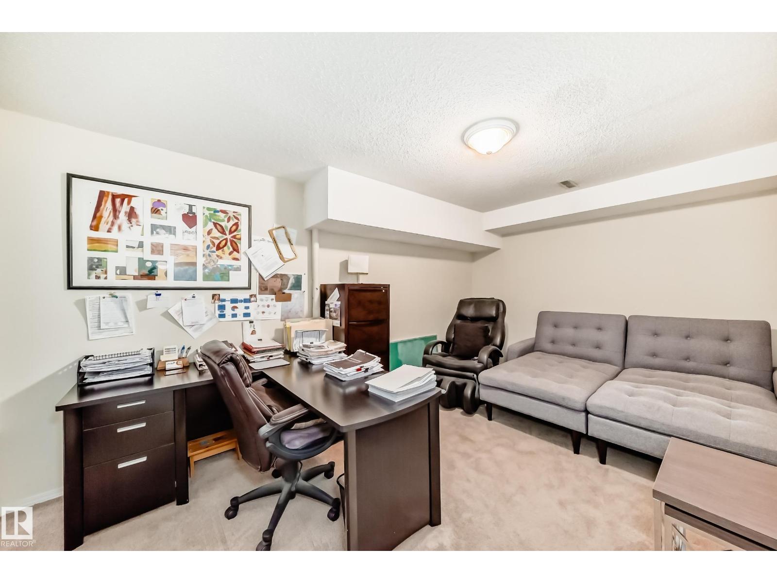 660 VILLAGE DR, Sherwood Park