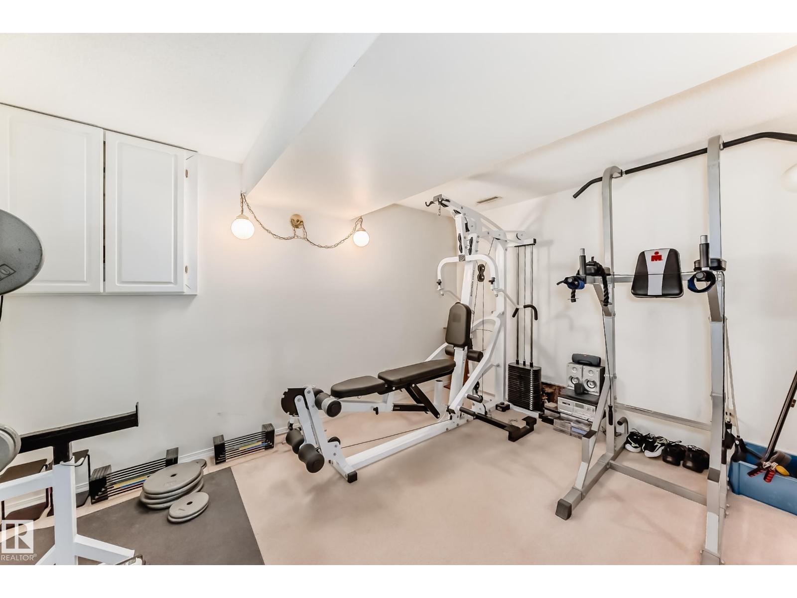 660 VILLAGE DR, Sherwood Park