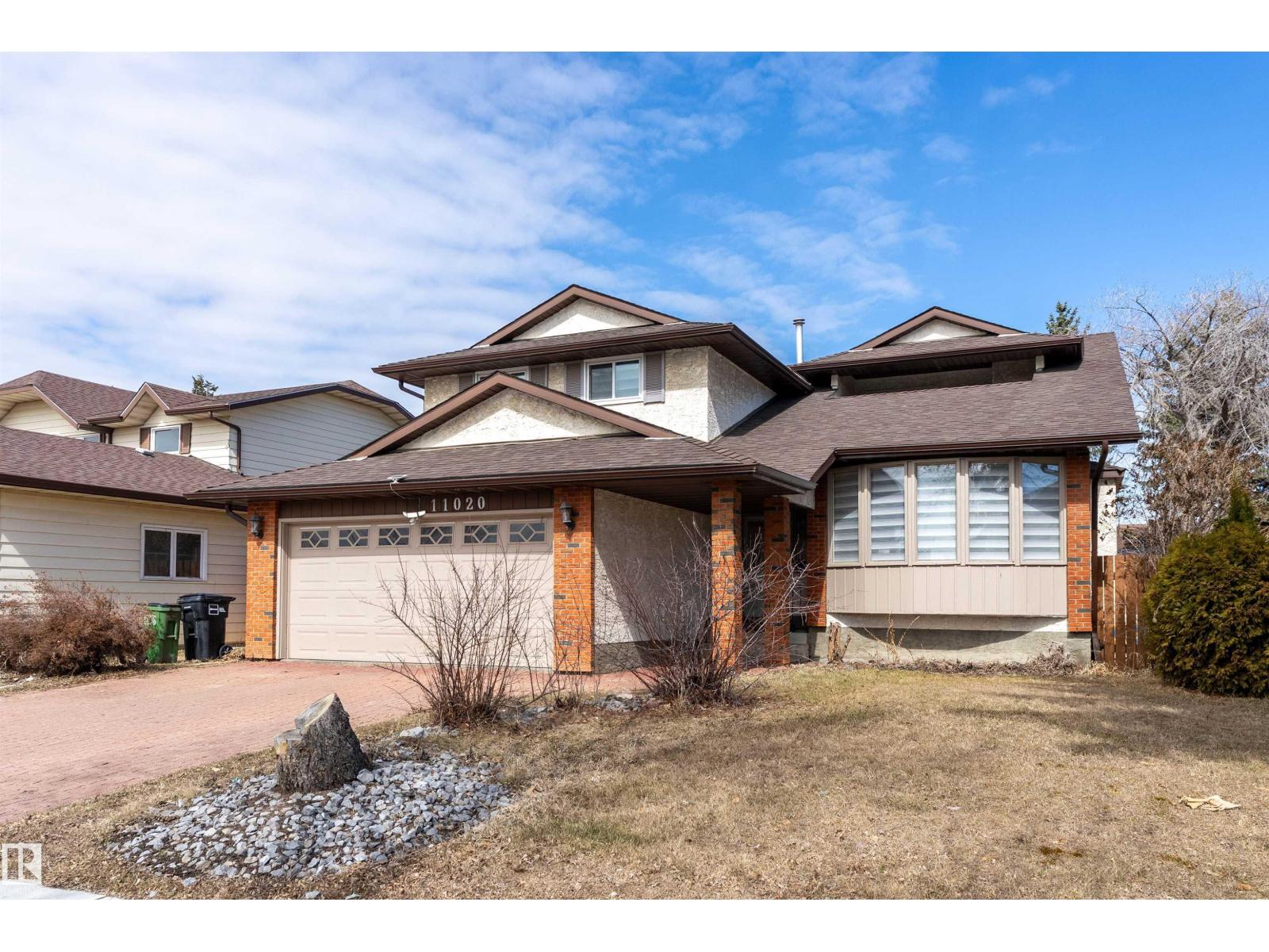 11020 158 AV NW - 1