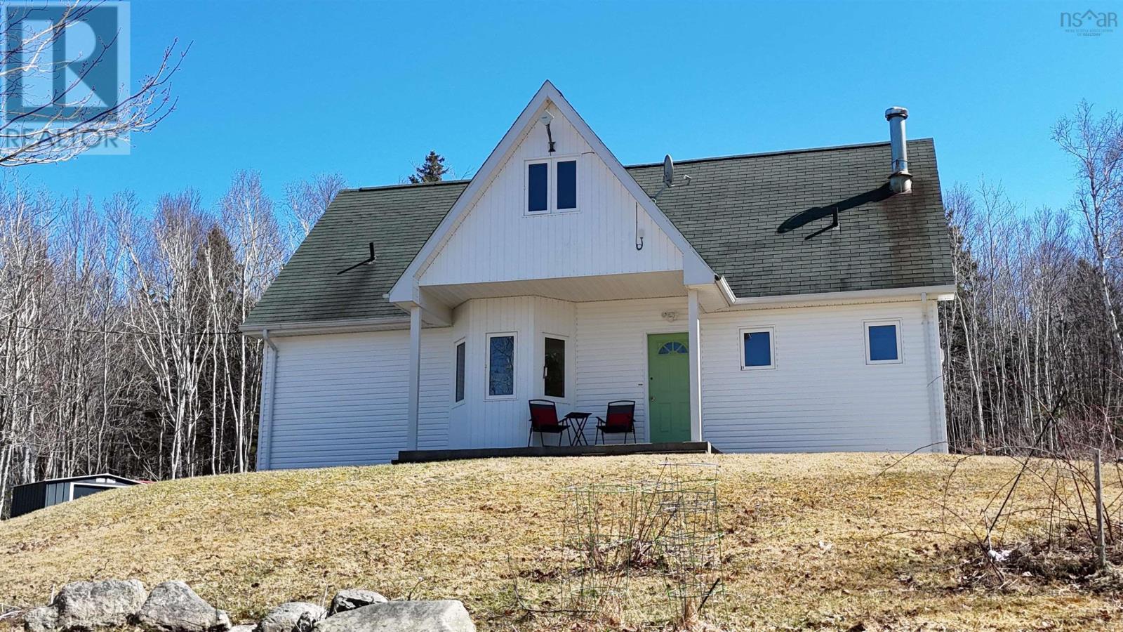 Property 2 of 50 of 5018 West Bay Road