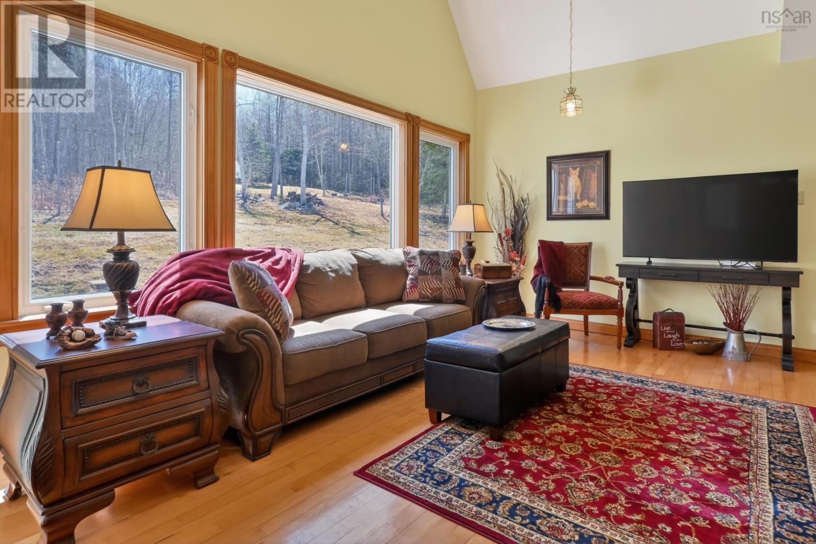 Property 7 of 50 of 5018 West Bay Road