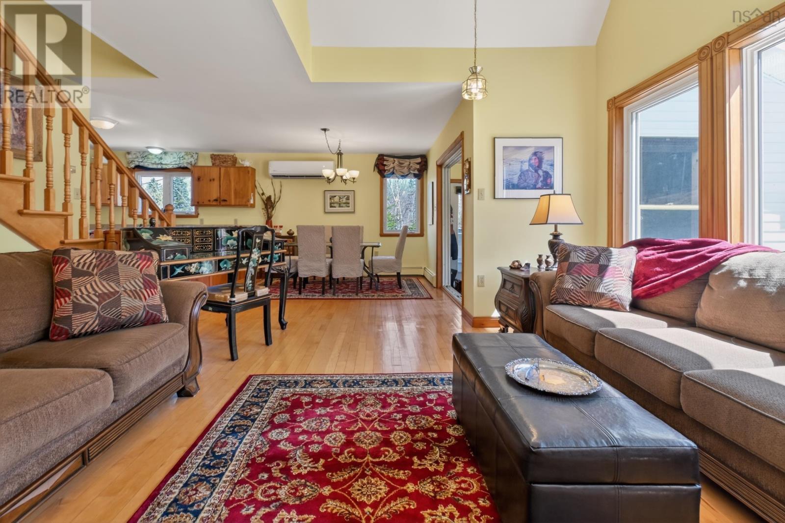 Property 5 of 50 of 5018 West Bay Road