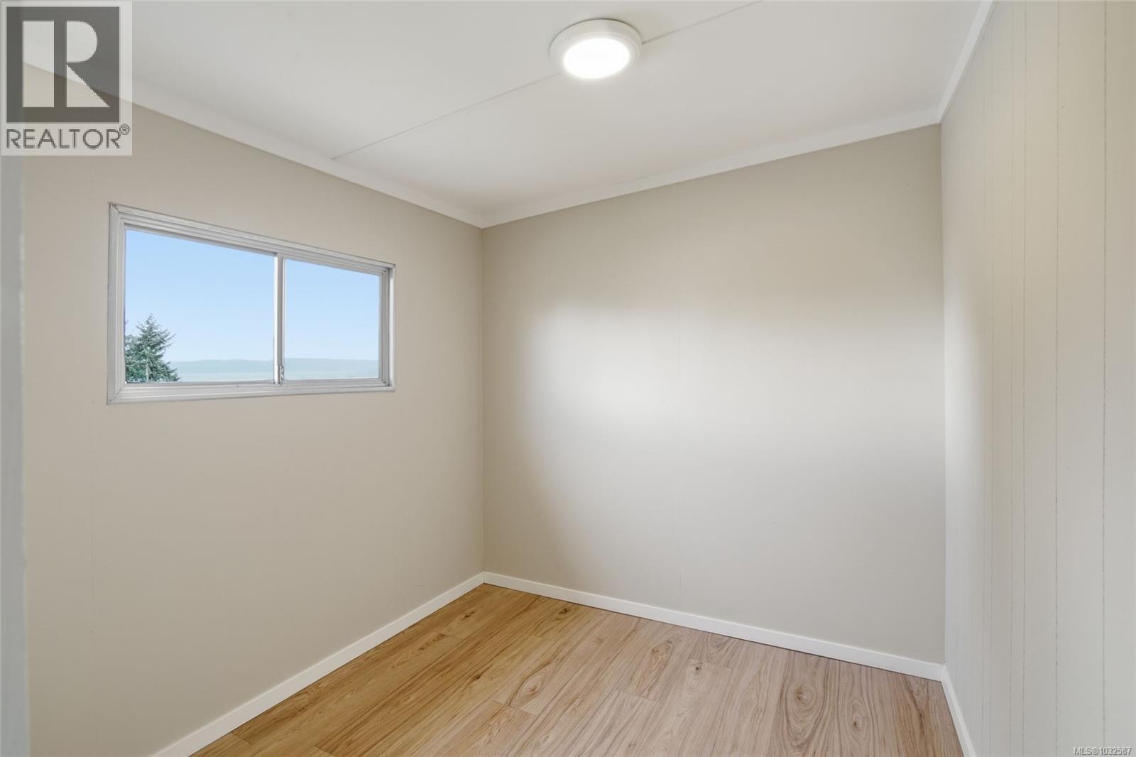 #16 1000 CHASE RIVER RD - 21