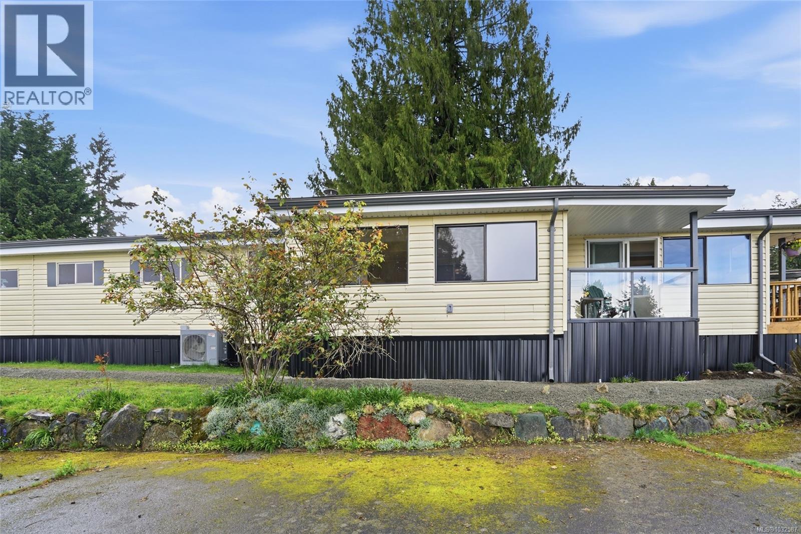 #16 1000 CHASE RIVER RD - 34