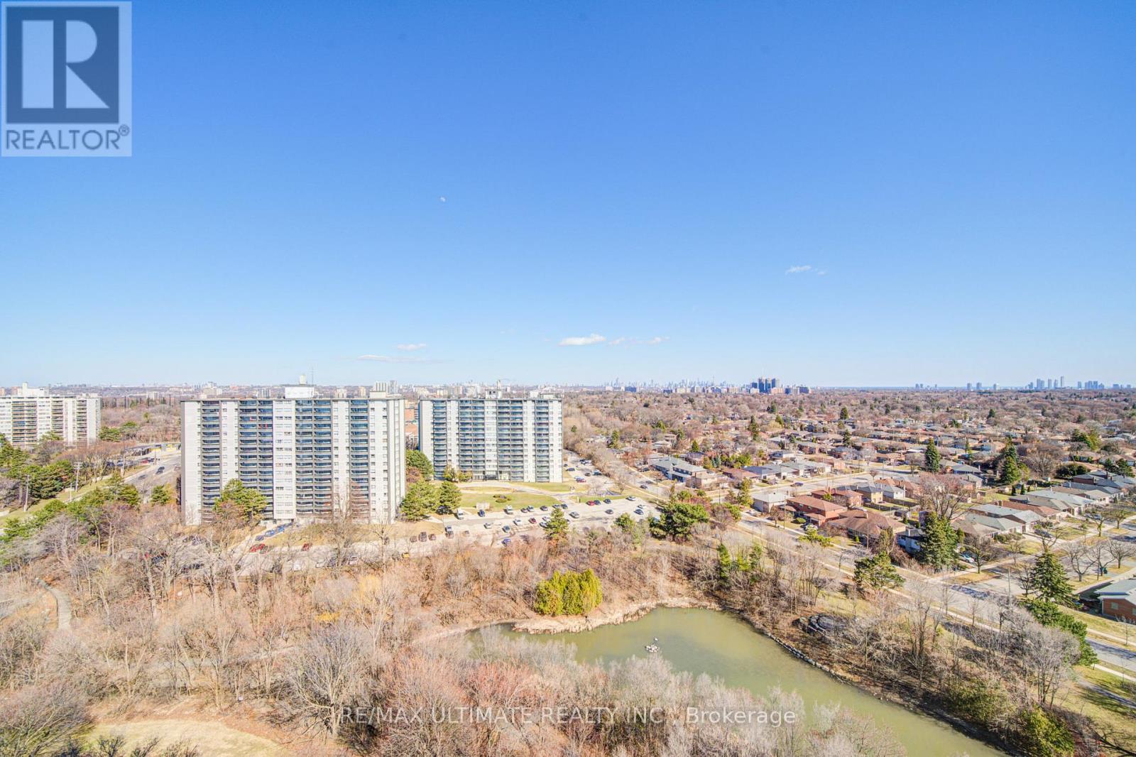 #PH#11 11 WINCOTT DRIVE - 28