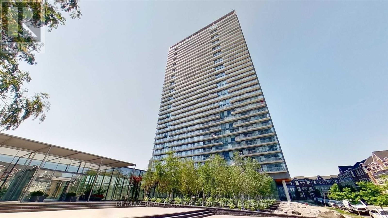 Listing photo of 1010 - 105 THE QUEENSWAY