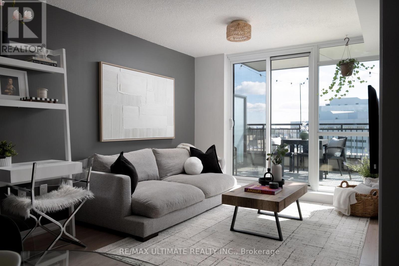 738 - 36 VIA BAGNATO