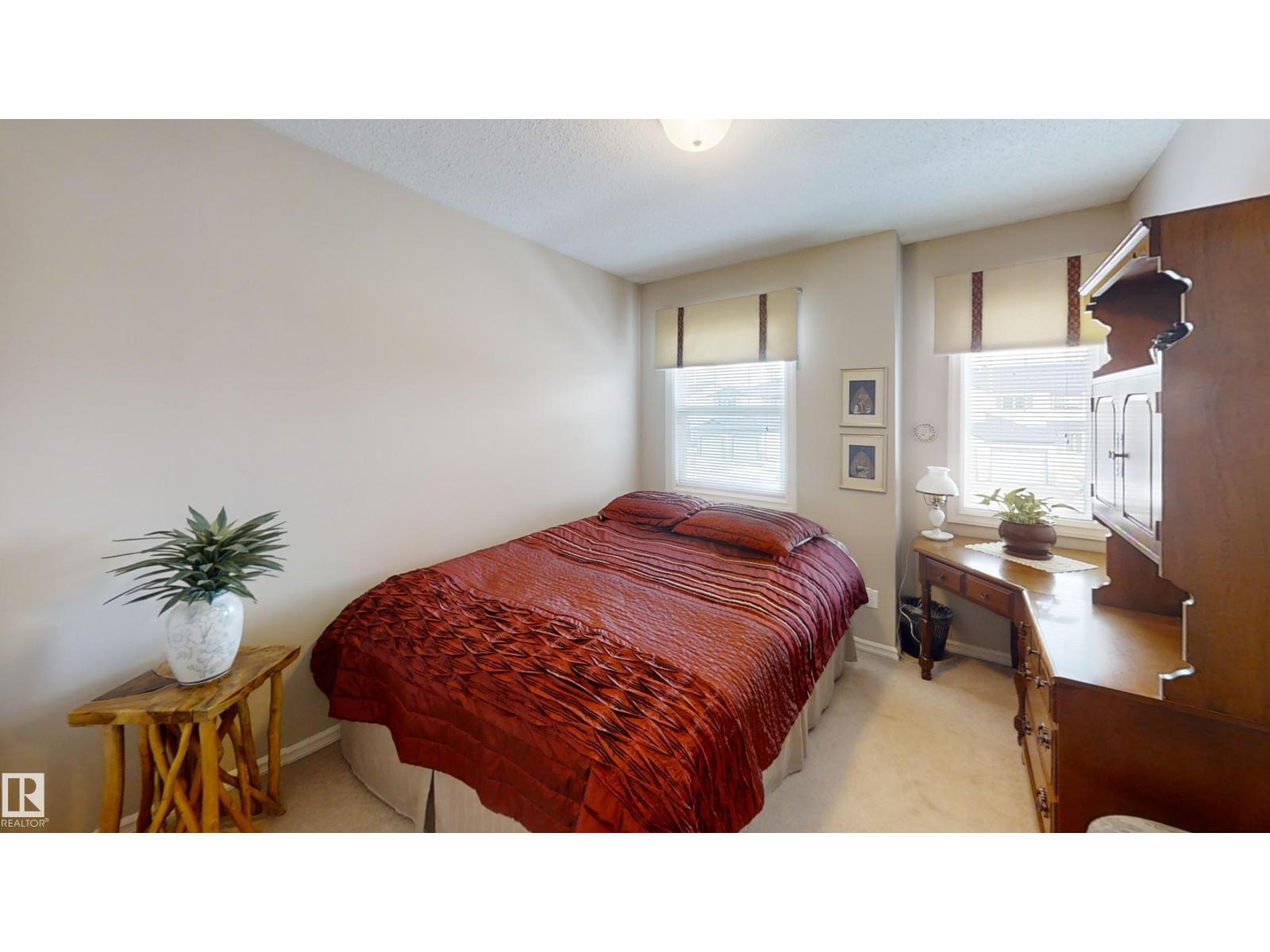 8627 173 AV NW, Edmonton