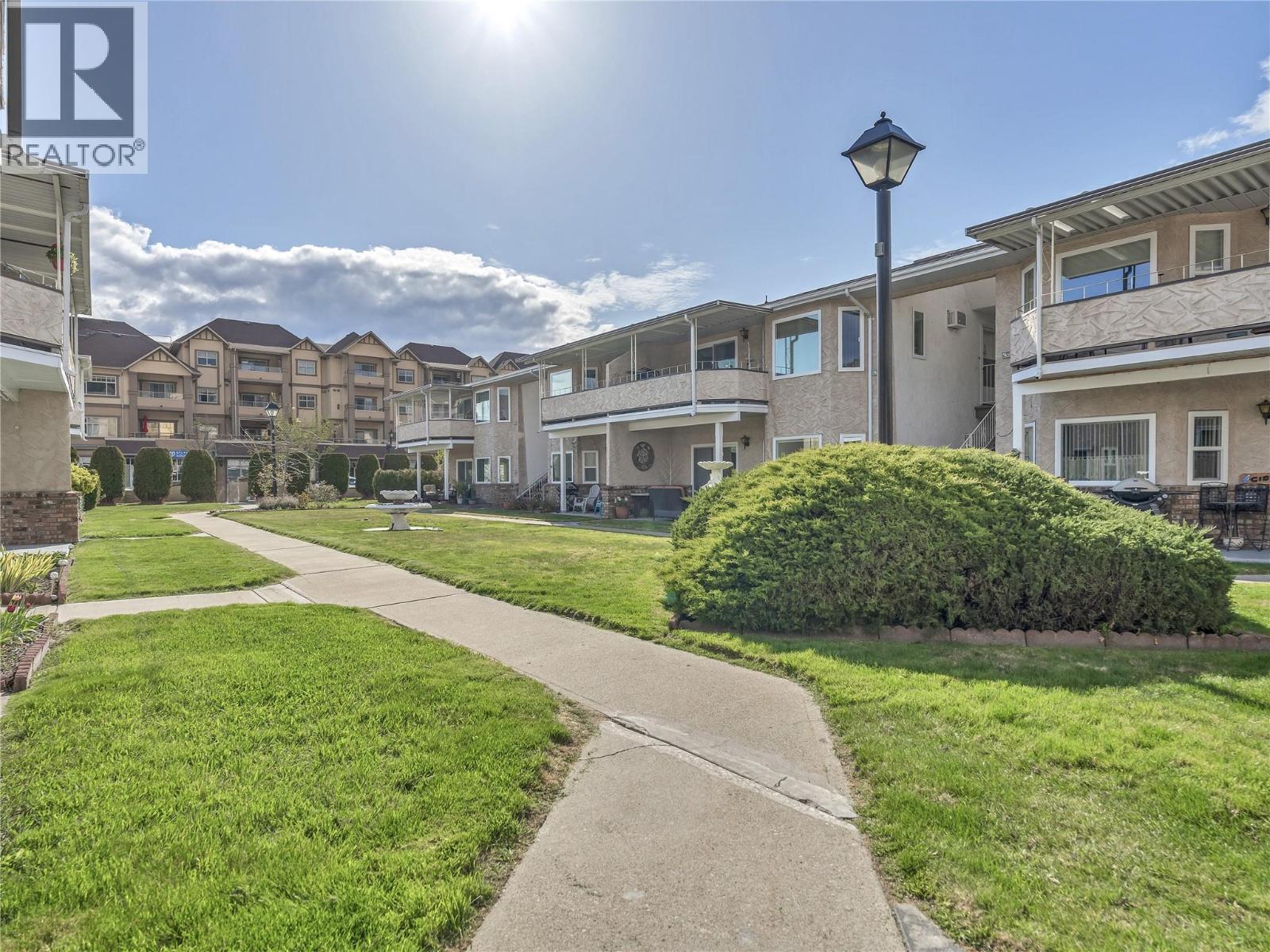 13620 VICTORIA Road Unit# 19, Summerland