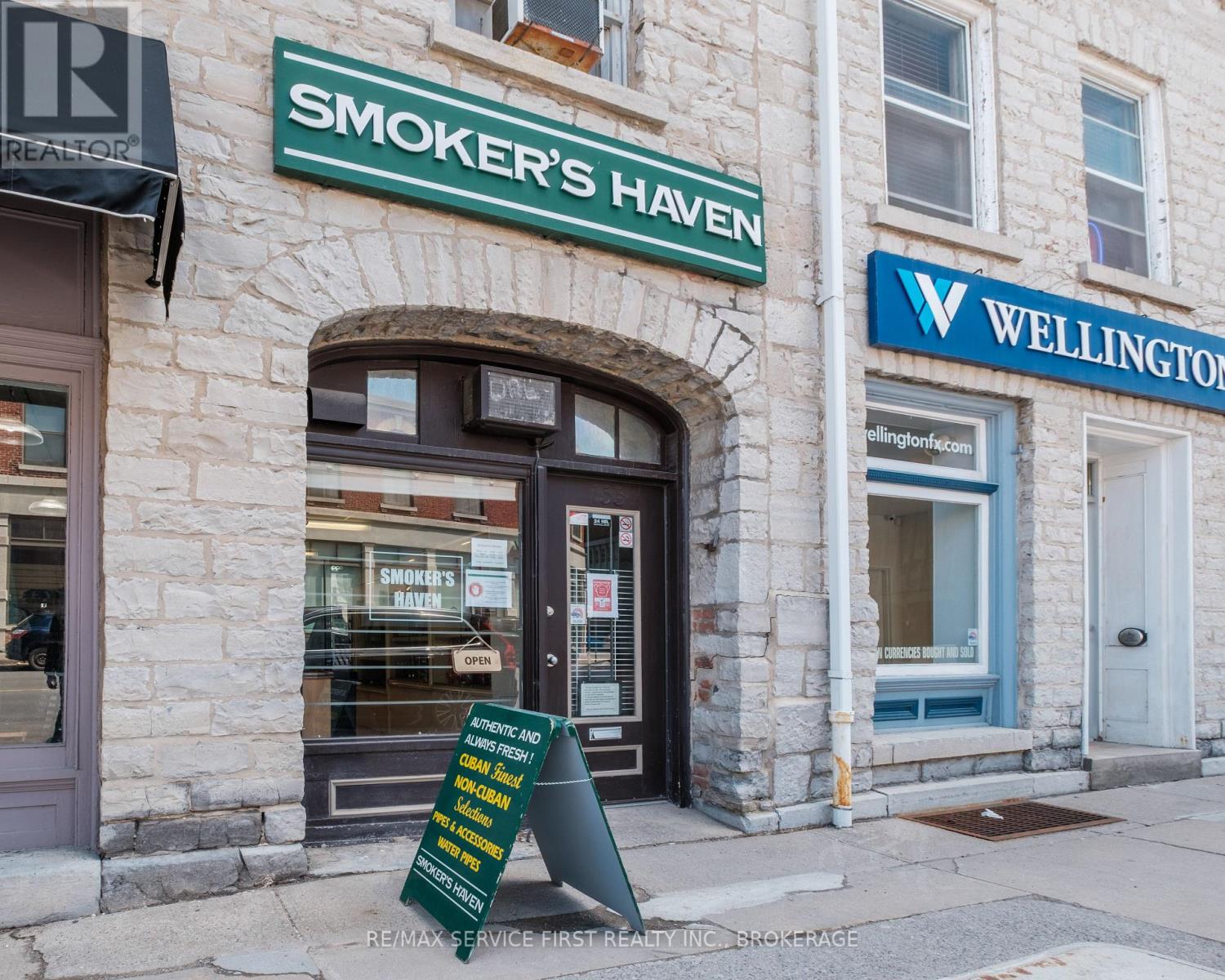 82-94 155-159 BROCK ST & WELLINGTON ST. STREET — photo 4