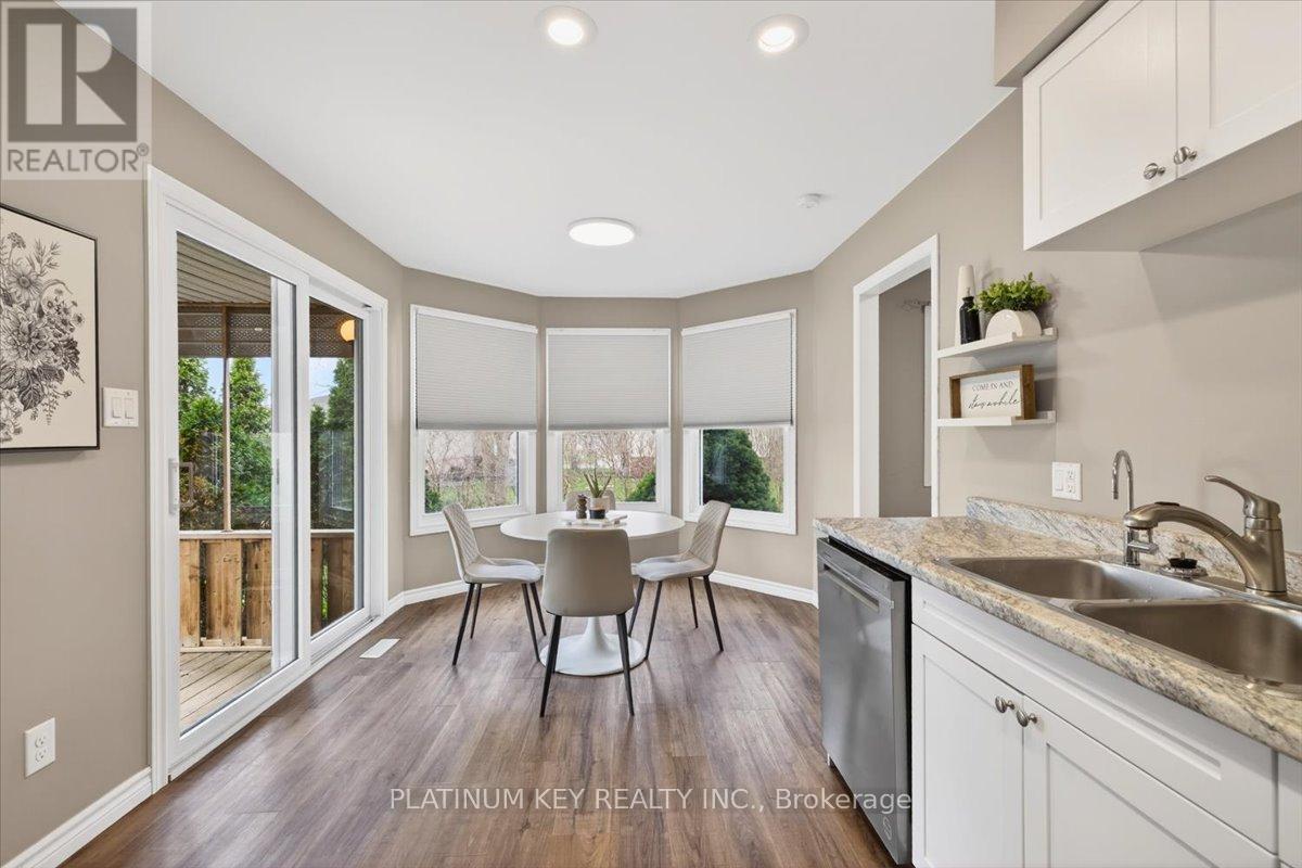 576 HELEN STREET Property Photo