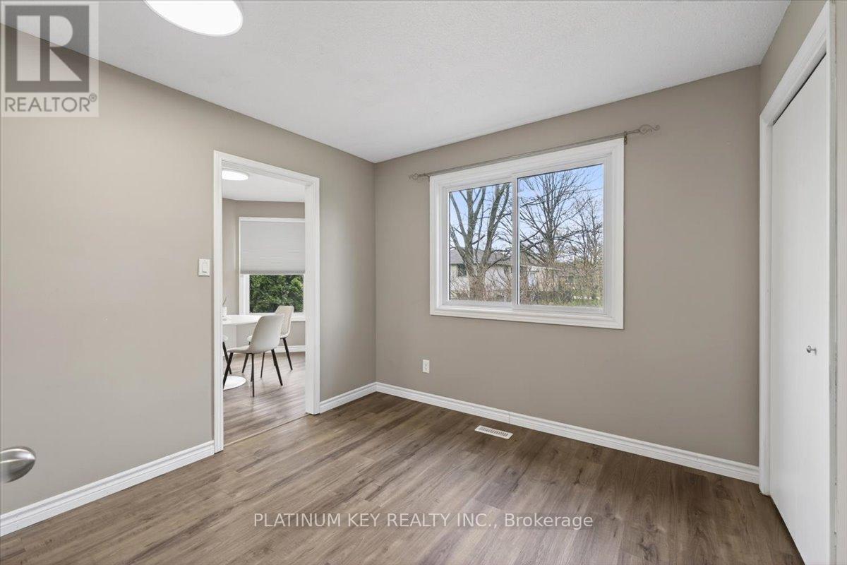 576 HELEN STREET Property Photo