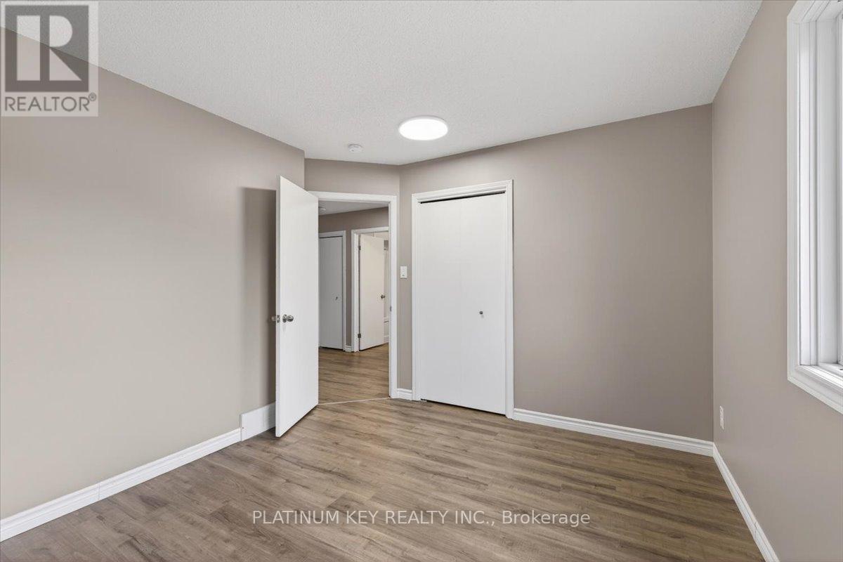 576 HELEN STREET Property Photo