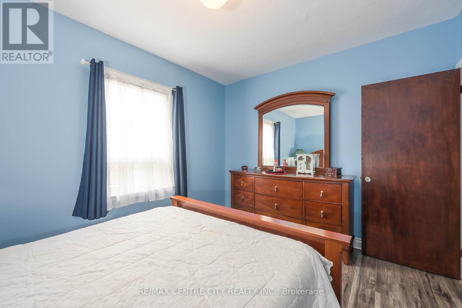 140 HARLEY STREET Property Photo