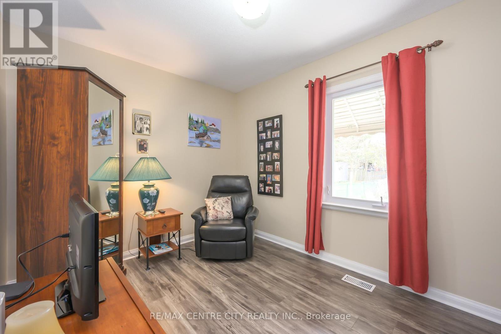 140 HARLEY STREET Property Photo