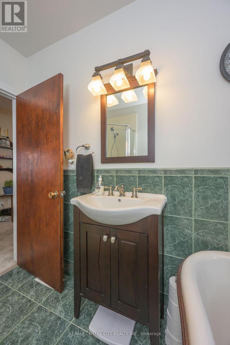 140 HARLEY STREET Property Photo