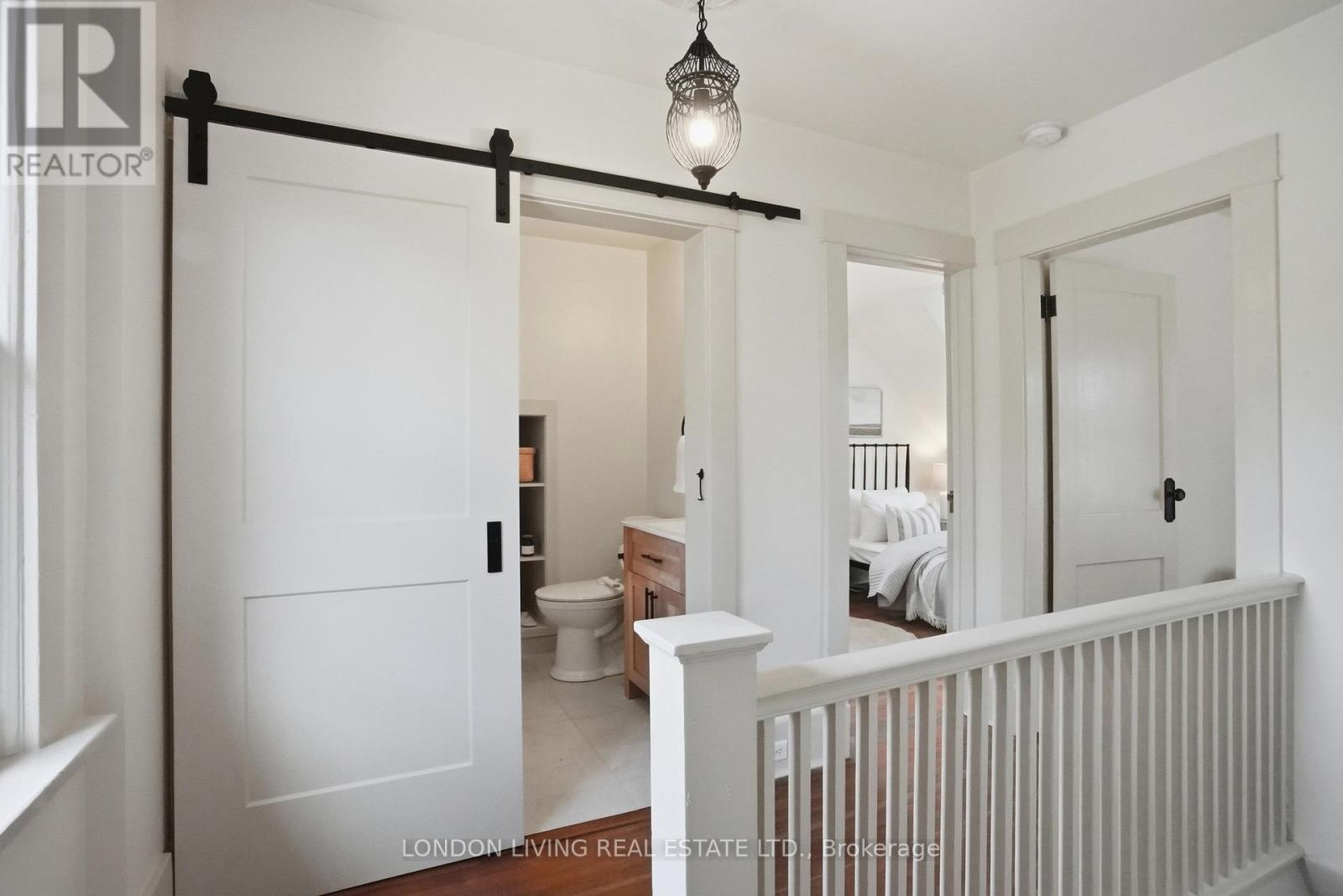 88 TECUMSEH AVENUE E - 19
