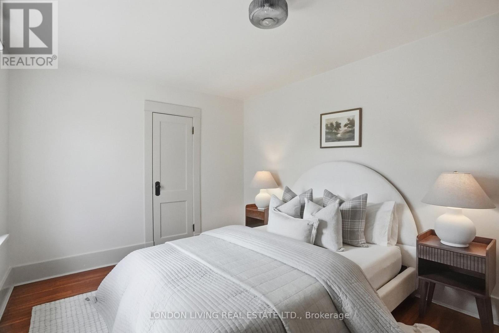 88 TECUMSEH AVENUE E - 21