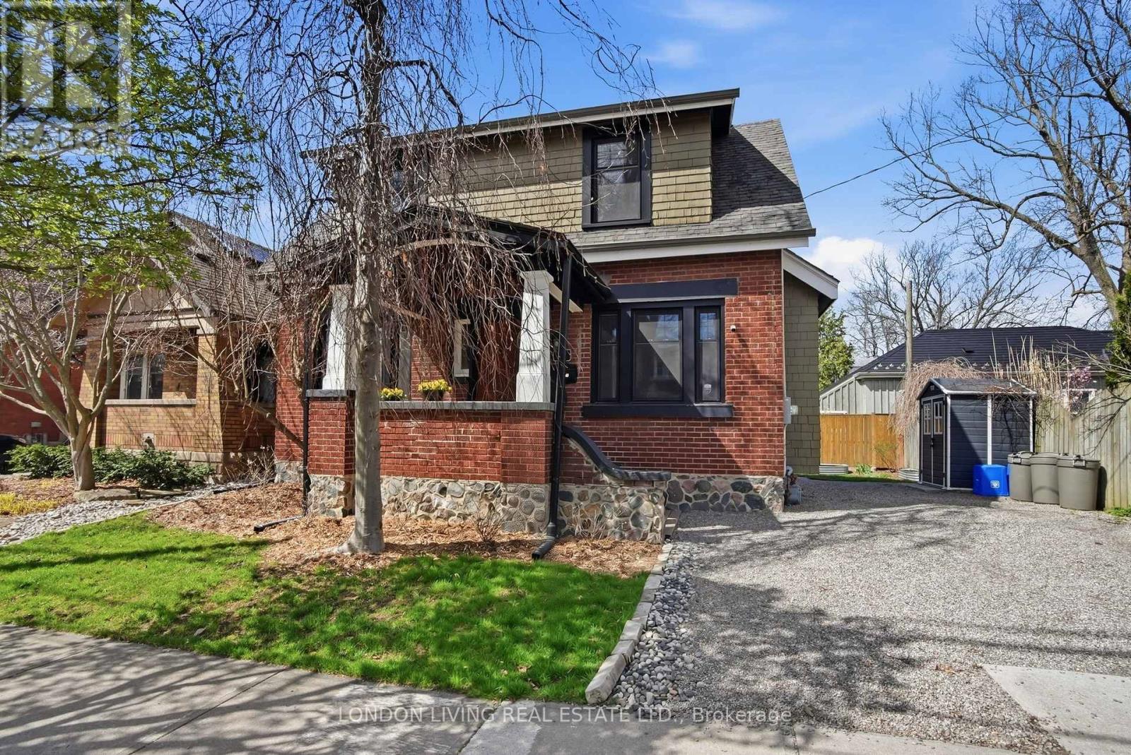 88 TECUMSEH AVENUE E - 5