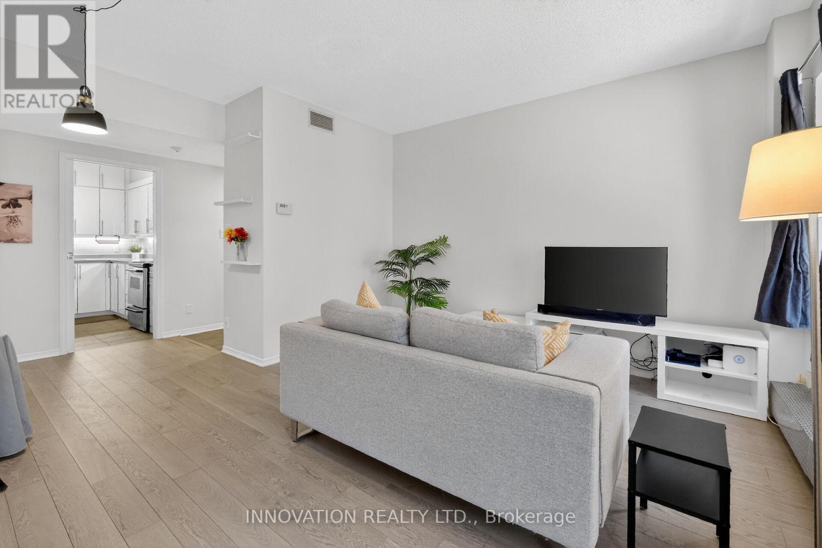 4 - 10 CLARENCE STREET — photo 14
