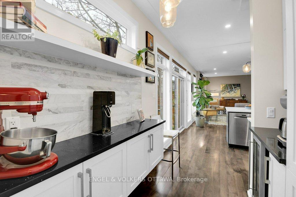 340 BYRON AVENUE - 20