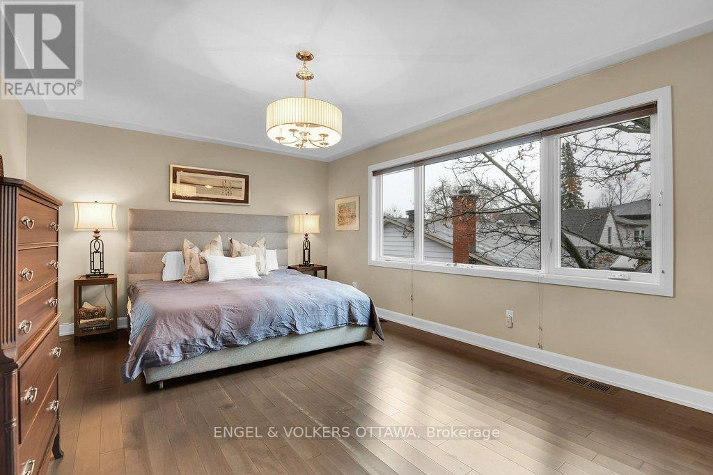 340 BYRON AVENUE - 25
