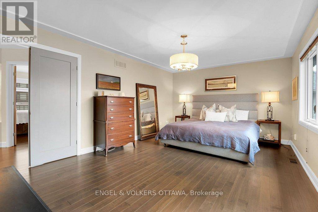 340 BYRON AVENUE - 26