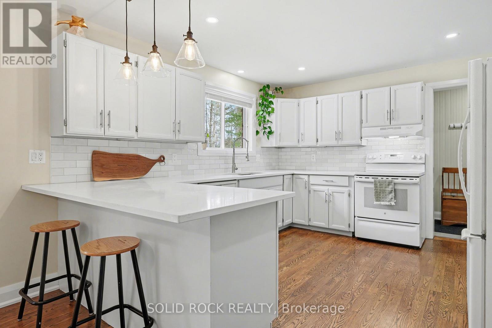 113 GOODWOOD CRESCENT - 9