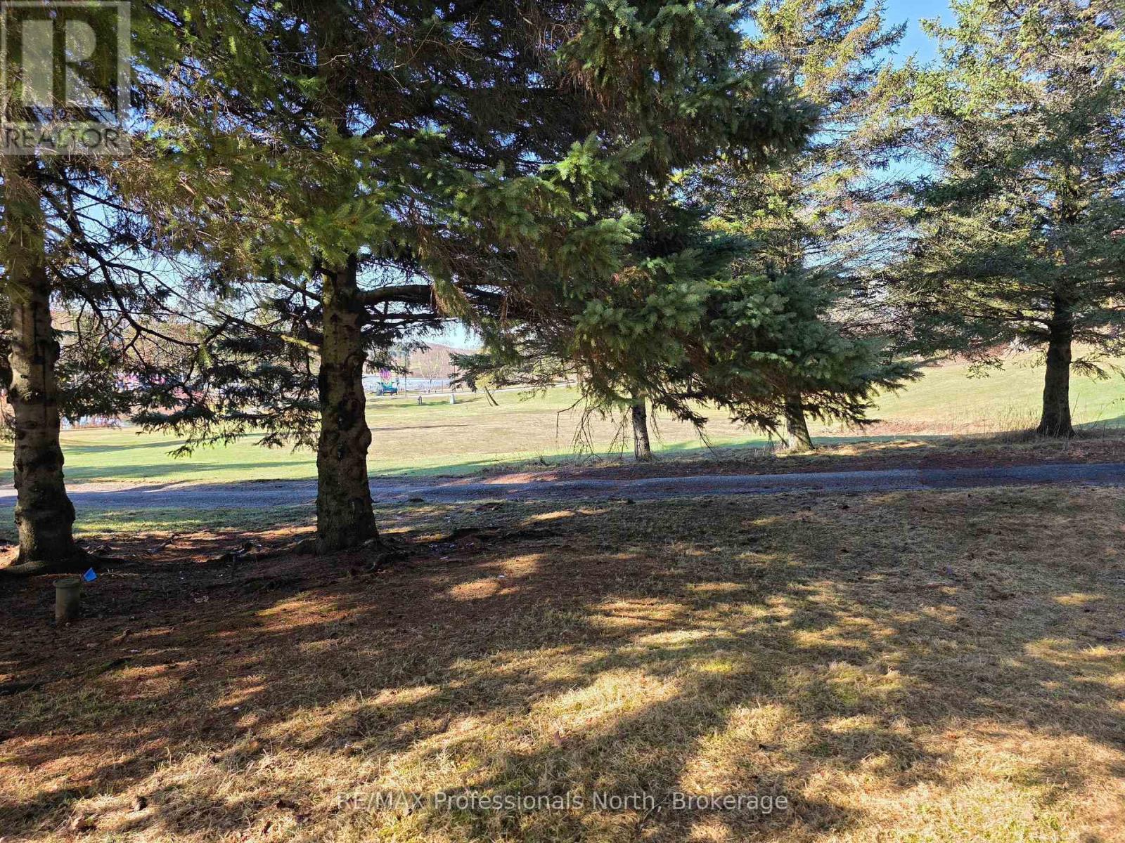 105 - 32 DEERHURST GREENS DRIVE — photo 29
