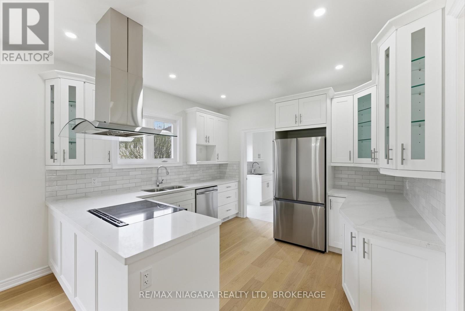 17 GLENBARR ROAD - 13