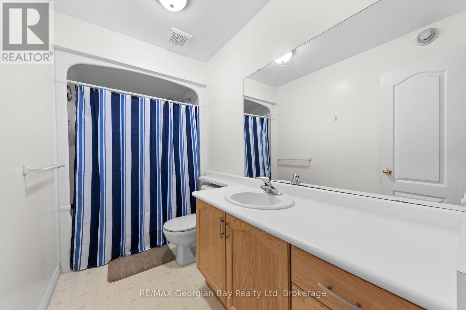 477 ALBERT STREET — photo 15