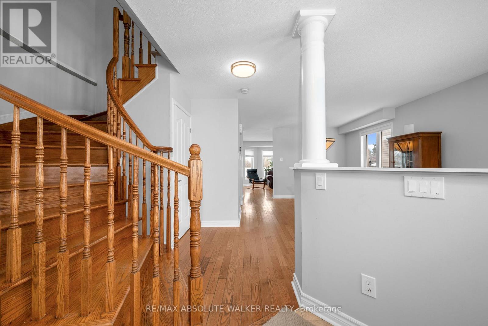 2351 GLANDRIEL CRESCENT - 5