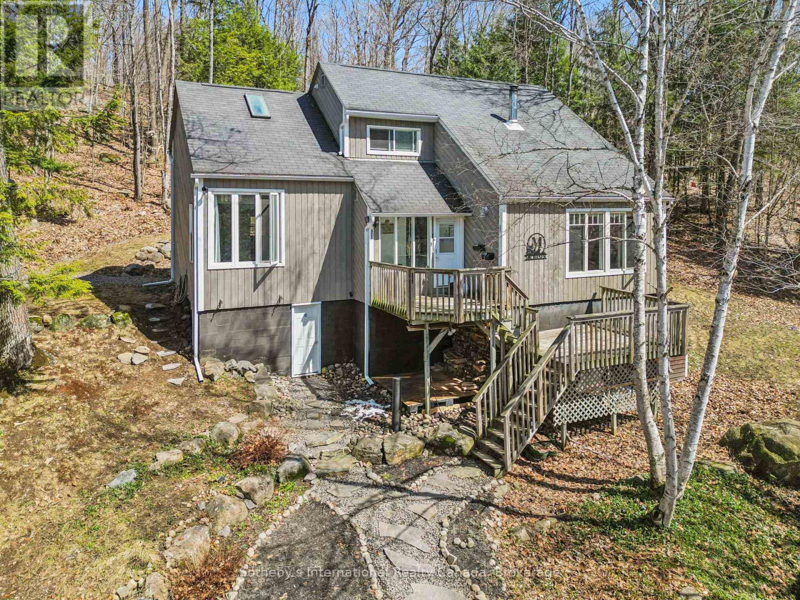 1037 FOREMAN ROAD - 1