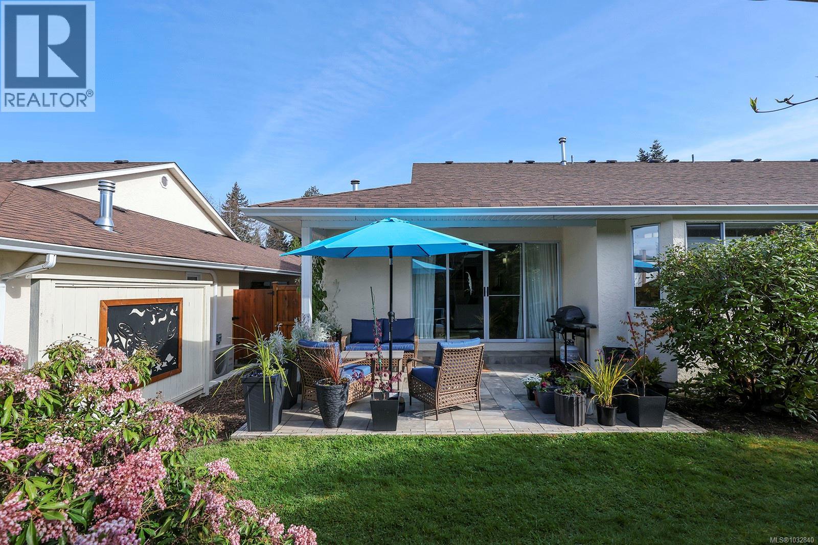 #11 1501 Balmoral Ave - 12