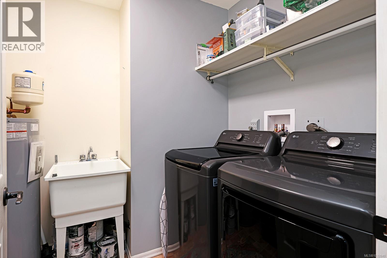 #11 1501 Balmoral Ave - 32