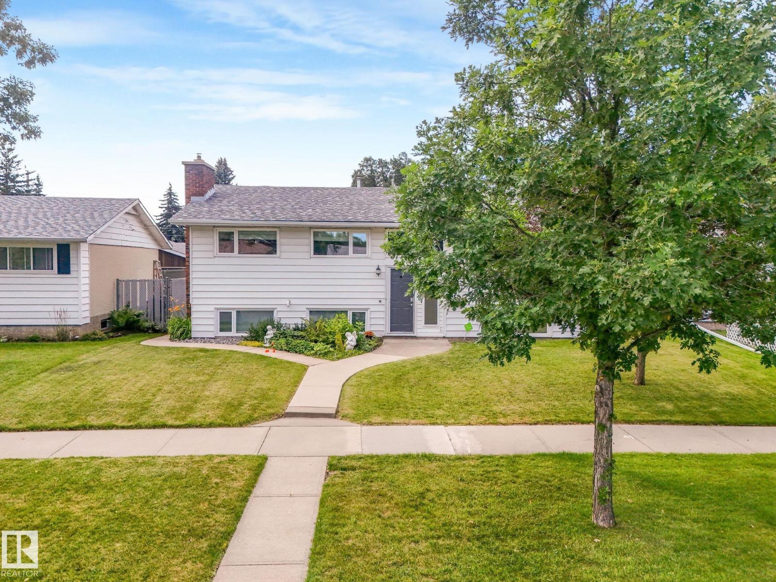 16807 80 AV NW, Edmonton