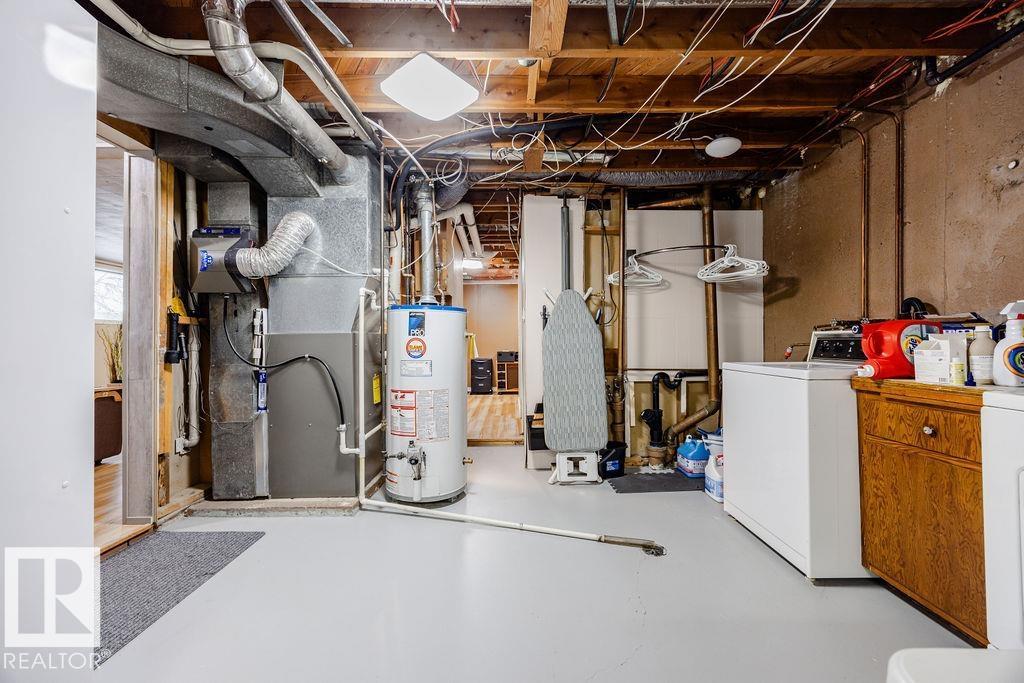 16807 80 AV NW, Edmonton