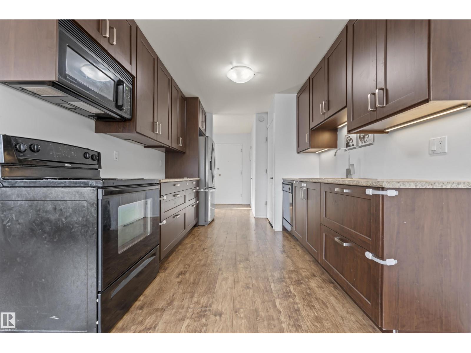 7825 159 ST NW, Edmonton