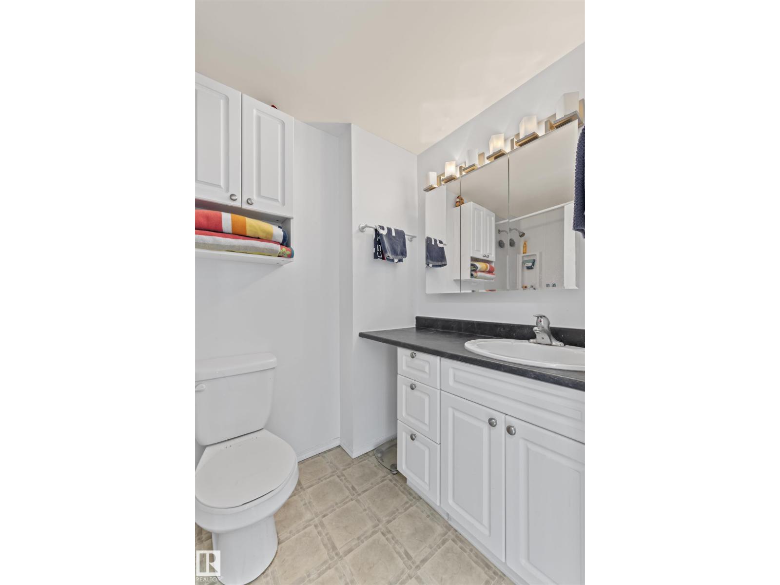 7825 159 ST NW, Edmonton