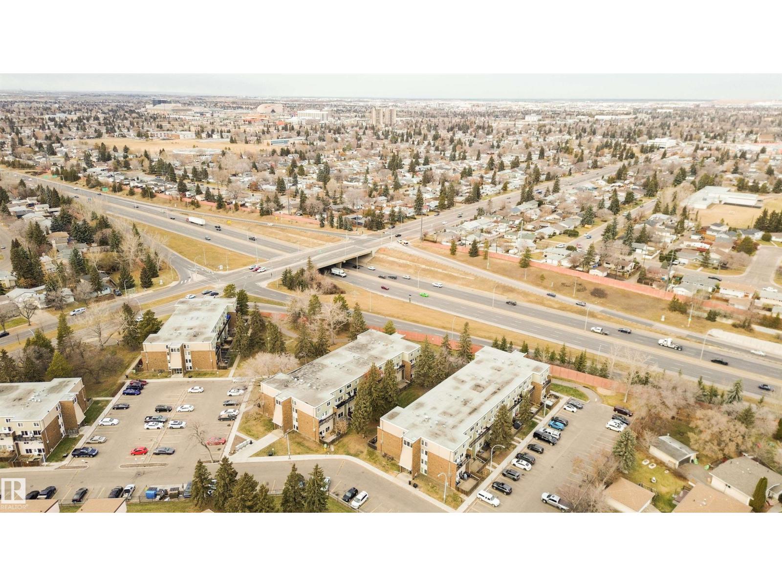 7825 159 ST NW - 8