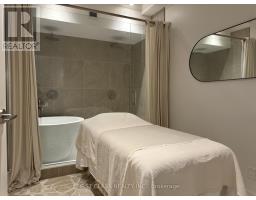 785 Dundas Street W, Toronto, ON M6J1V2 Photo 6