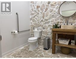 785 Dundas Street W, Toronto, ON M6J1V2 Photo 8