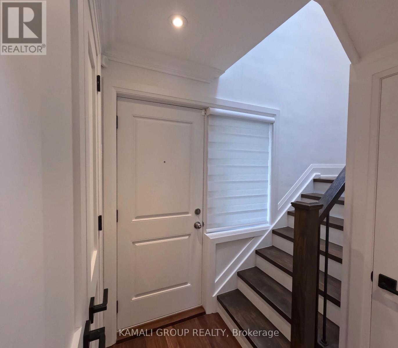 77 HOVE STREET E - 5
