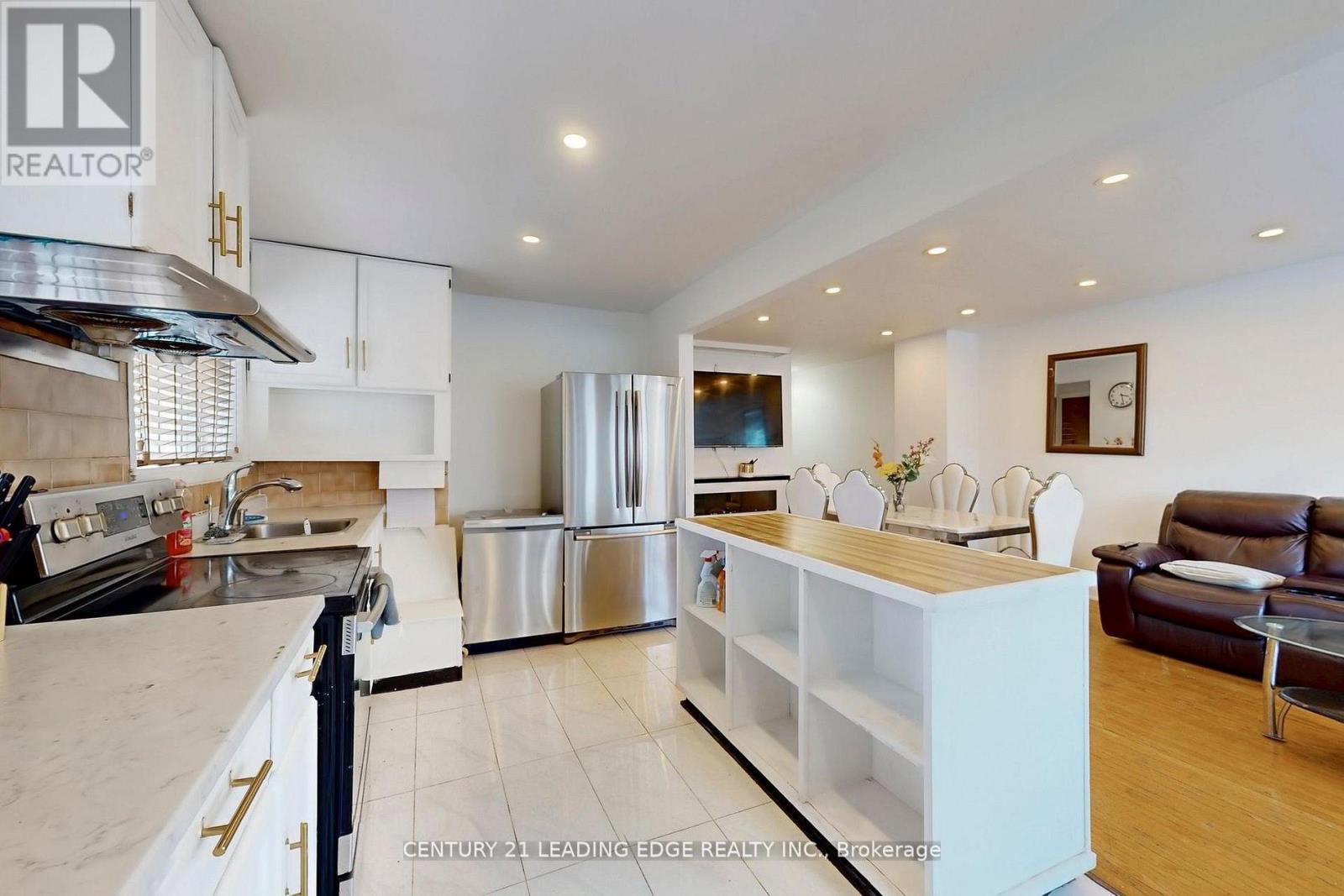 210 LINDEN AVENUE - 9